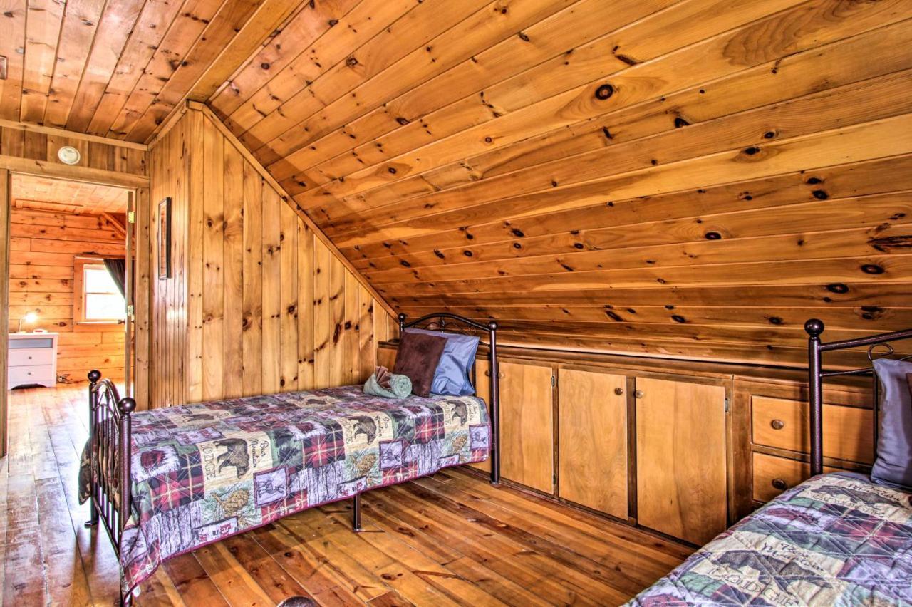 Rustic Cabin With Screened Deck 8 Mi To Dollywood Sevierville Extérieur photo