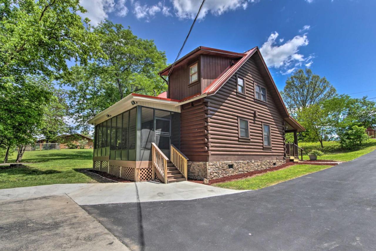 Rustic Cabin With Screened Deck 8 Mi To Dollywood Sevierville Extérieur photo